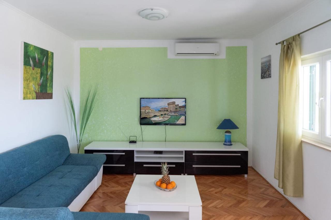 Apartment Tanja Kastela Exterior photo
