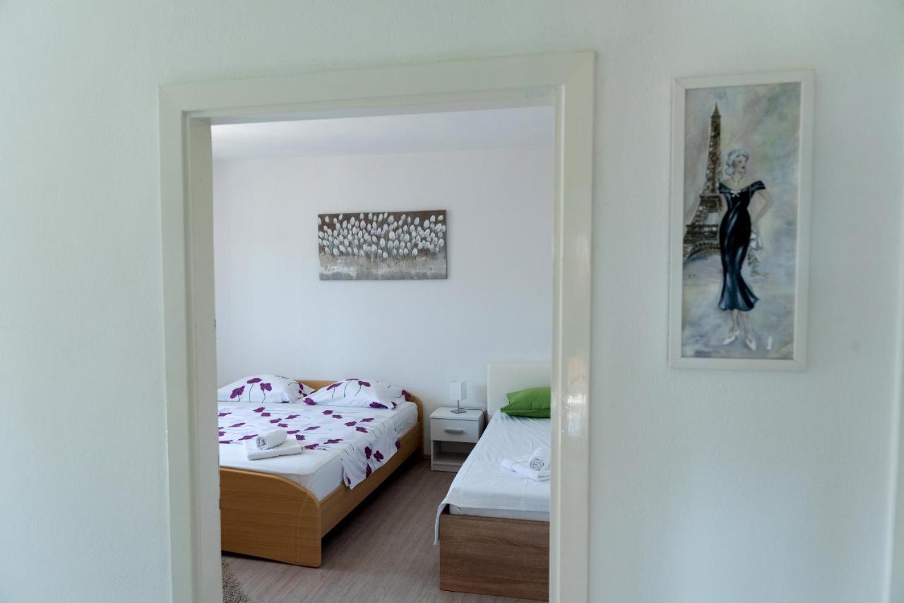 Apartment Tanja Kastela Exterior photo