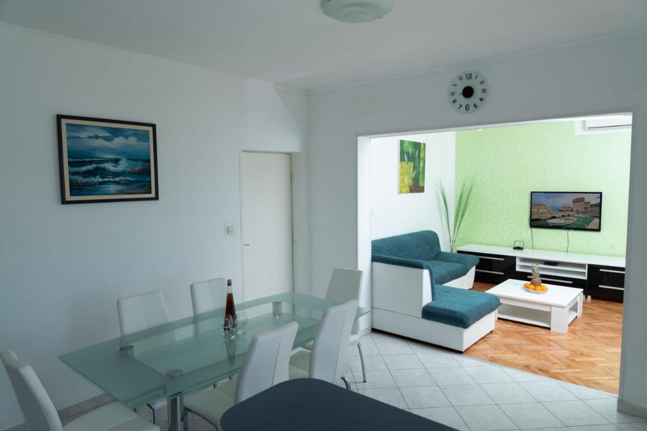 Apartment Tanja Kastela Exterior photo
