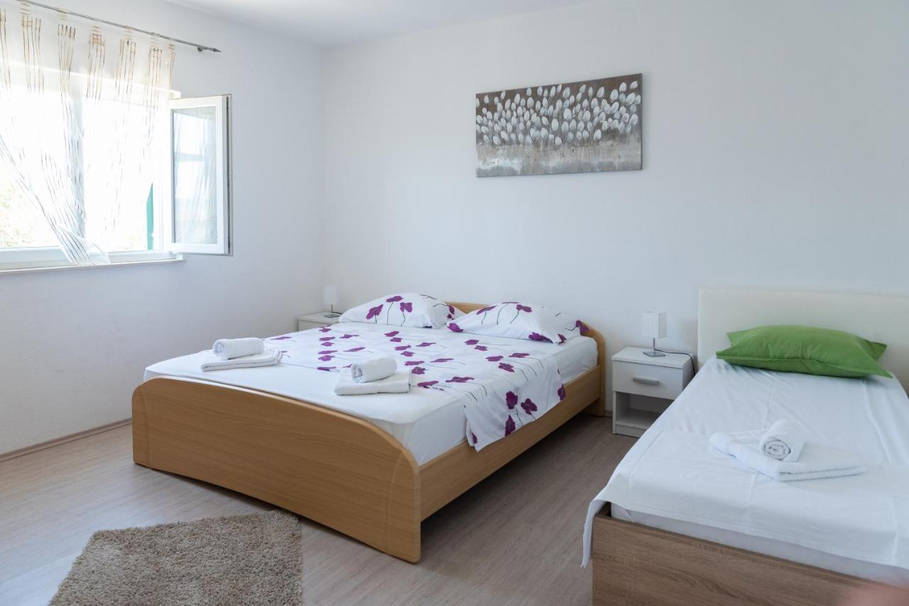 Apartment Tanja Kastela Exterior photo
