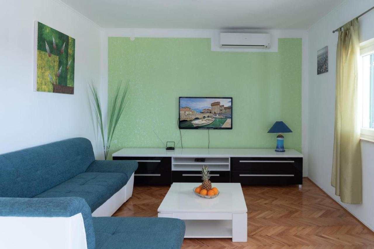 Apartment Tanja Kastela Exterior photo