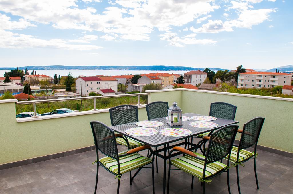 Apartment Tanja Kastela Exterior photo